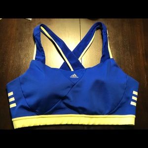 Sports bra
